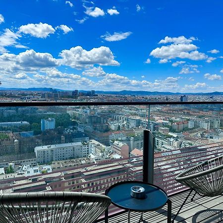 Luxury Penthouse I Rooftop Pool I Self Check-In Vienna Exterior photo